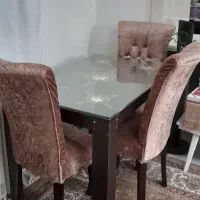 میزناهارخوری ۴نفری