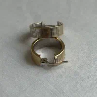 گوشواره ورساچه ۵۰ بالای تابلو