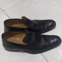 کفش ورنی