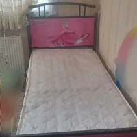 تخت کودک و ن‌وجوان
