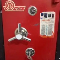 گاو صندوق. نگین کاوه اصل بدون خط وخش