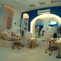 فروش فوری کلیه لوازم سالن(فقط به صورت کلی)