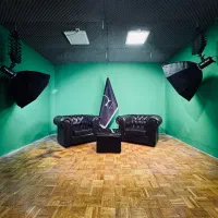 استودیو فیلمبرداری و عکاسی