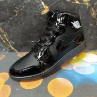 +اسباب بازی.  پانو+/&