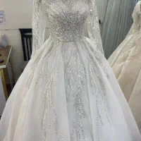 فروش لباس عروس فرمالیته و عقد و نامزدی|لباس|قم, عربستان|دیوار