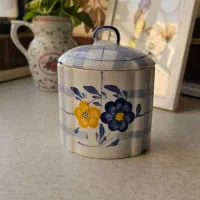 ظروف قدیمی .کریستال.گل پنبه ای.گل آبی