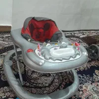 روروک و کالسکه کودک