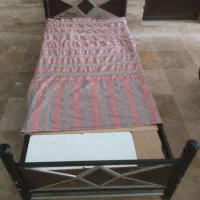 تخت فلزی|تخت و سرویس خواب|قم, بنیاد|دیوار