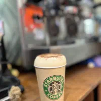 فروشنده خانم