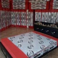 فروشنده خانم تک شیفت