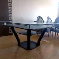 میز ناهارخوری مربعی شکل در ابعاد ۱۵۰ در ۱۵۰