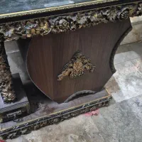 کنسول و قاب اینه