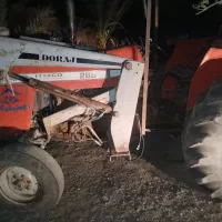 سلام یک دستگاه تراکتور سالم بدون خرابی بیل دار|خودرو سنگین|زابل, |دیوار