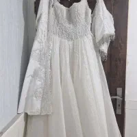لباس عروس.تور.ژپون.شنل.کراپ|لباس|همدان, |دیوار