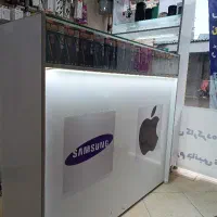 میز کار تعمیرات موبایل و ویترین پیش خوان