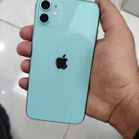 ایفون 11 سبز