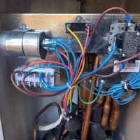 نیروی ساده آقا و خانم جهت مونتاژ