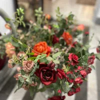 گل رز|گل مصنوعی|رشت, حمیدیان|دیوار