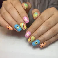 تخفیف ویژه آموزش و کاشت ناخن نوبهار