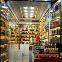 عطر وادکلن فروشی