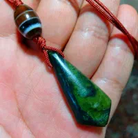 یشم پادزهر عباس اباد همراه با جزع سلیمانی بشرط اصل