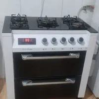 گازو آبگرمکن و کابینت در حدنو