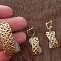 نیم ست گوشواره و مدال|جواهرات|قیدار, |دیوار