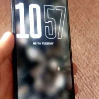 آنر x8b با حافظهٔ ۵۱۲ گیگابایت