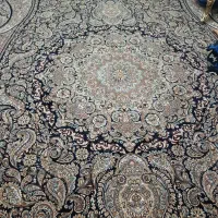 فرش ۱۲ متری به همراه ۶ متری