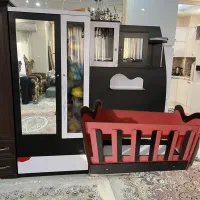 کمد و تخت  نوجوان کاملا سالم