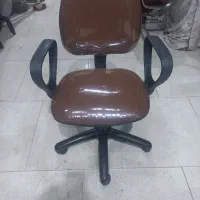 خرید فروش صندلی گردان پیچی و جکدار شایستگان