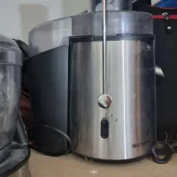 آبمیوه گیری سانیا