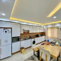 ۱۱۰ متر / سنددار / فول امکانات