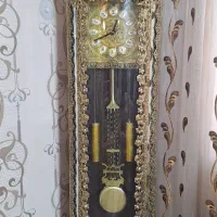 ساعت ایستاده برنزی