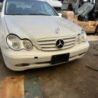 مقداری لوازم بنز c class  وارد شده