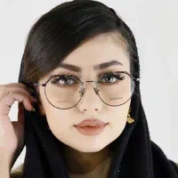 فروشنده و همکار خانم نیازمندیم