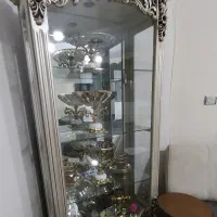 بوفه بسیار زیبا و تمیز