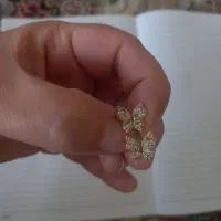 گوشواره و انگشتر