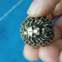 انگشتر نگین شیر