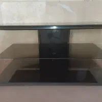 میز شیشه ای تلویزیون