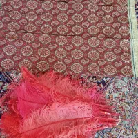 شال ترمه و پر علامت محرم