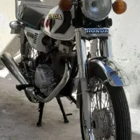 هوندا ۱۲۵ تمیز اخرین مدل کاربرات فابریک