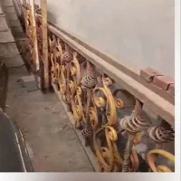نردا کنار پله سنگین وزن شیک