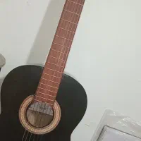 گیتار کلاسیک آموزشی|گیتار، بیس، امپلیفایر|دزفول, |دیوار