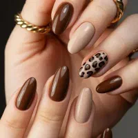 ترمیم ناخن 380 اپلاسیون و( کلیه خدمات) درستارخان