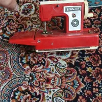 چرخ خیاطی مسافرتی عتیقه