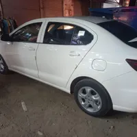 شاهین جی سانروف دار