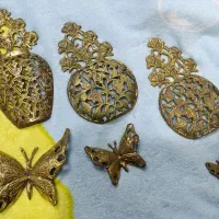 گلدان و پروانه برنجی دیواری