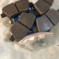 ۴ عدد لنت ترمز چرخ عقب پژو پارس