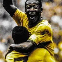 ساعت ۸ به بعد فوتسال